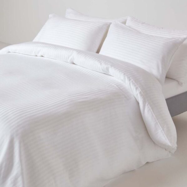 Hotel Duvet Cover Stripe White, 250TC Cotton Sateen